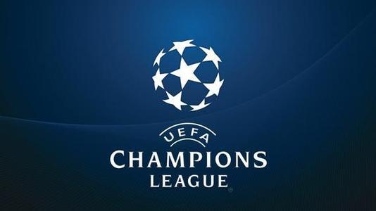 的接近六成 的接近六成